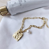 HUANZHI 2019 New Korean Simple Gold Metal Plated Human Head Coin Pearl Portrait Leaf Bracelets for Women Girl Bangle Party Gift