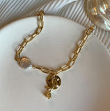 HUANZHI 2019 New Korean Simple Gold Metal Plated Human Head Coin Pearl Portrait Leaf Bracelets for Women Girl Bangle Party Gift